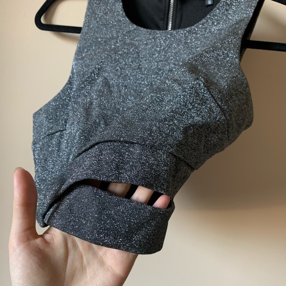 Tank top - Picture 3 of 4